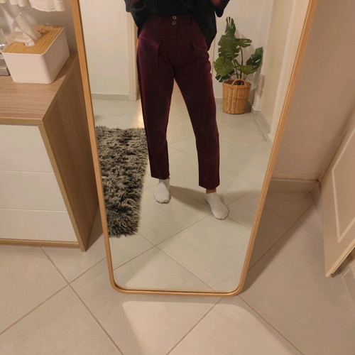 Cropped high-waist pants like new, burgundy