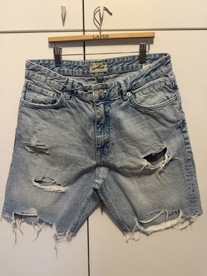 Pull & Bear jeans like new, size 44, blue