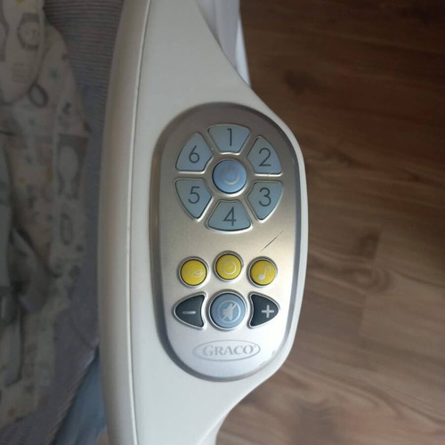 Graco Glider Lite electric baby swing like new