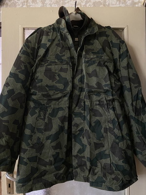 Camouflage heavy thick coat with removable inner layer