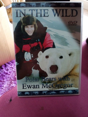 In the Wild DVD like new, polar bears with Ewan McGregor
