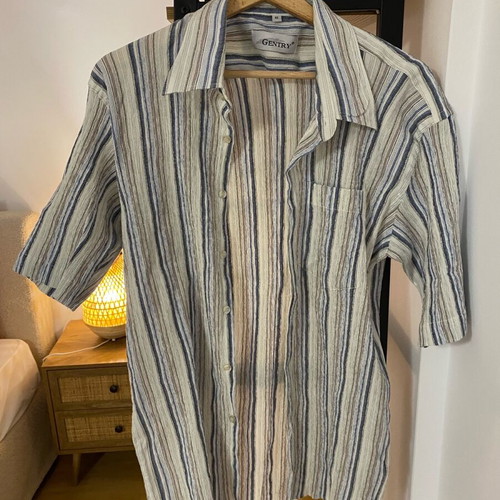 Vintage shirt intact, size 42