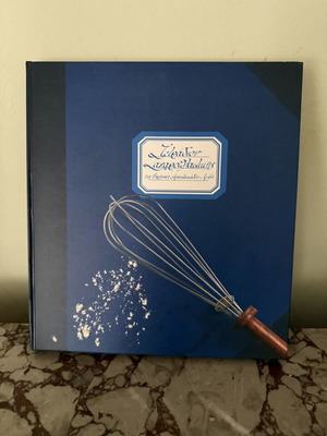 Tetradion Zacharoplastikis cookbook used by Virginia Anastasiadou-Levi