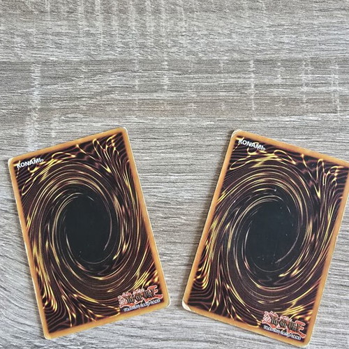 Yu-Gi-Oh! Blue-Eyes White Dragon SDK-001 1η Έκδοση και Lord of D. SDK-041 1η Έκδοση μεταχειρισμένες