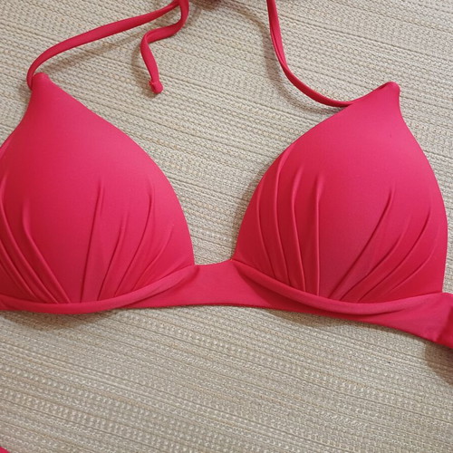 Red bikini top like new, size Small
