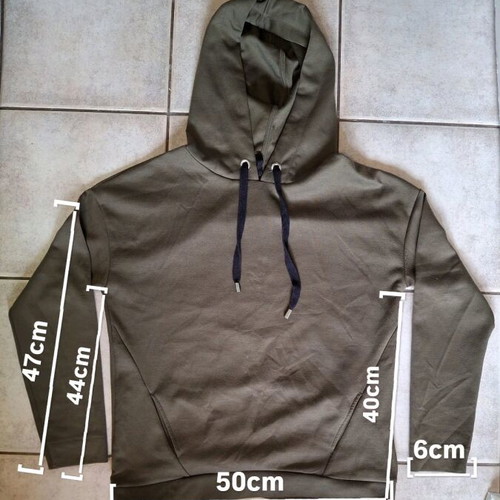 Stradivarius green sweatshirt like new, size S