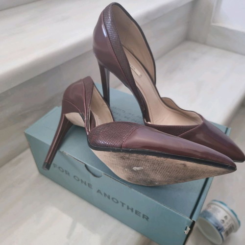 Women's pumps size 38 like new and worn 1-2 times