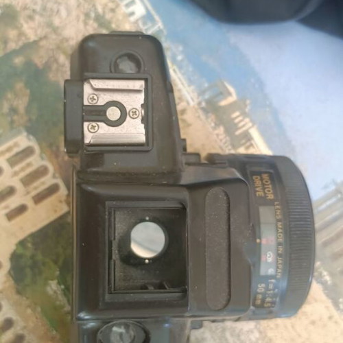 Sony Big Royal View camera new with carrying case and detachable flash