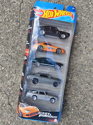 Hot Wheels Fast and Furious παιχνίδια αυτοκίνητα καινούργια, σφραγισμένα