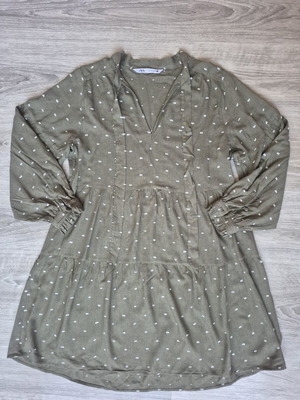 Zara Khaki Green Viscose Dress XS like new
