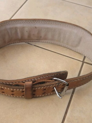 Bodybuilding Club weightlifting gym belt used