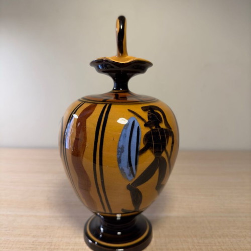 Ancient Greek kanata used, black-figure style
