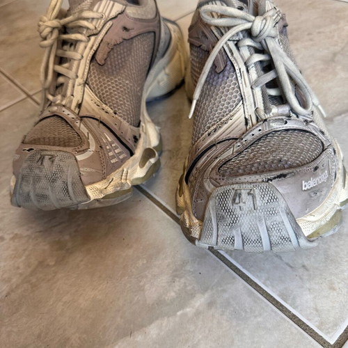 Balenciaga shoes new, gray, size 41