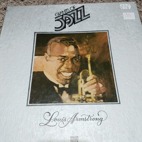 3 vinyl records like new, with case