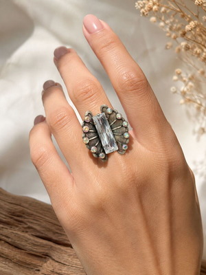 Statement ring with large crystal, adjustable, handmade, silver tone, new