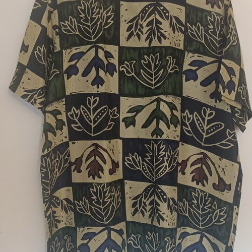 Vintage 100% silk unisex shirt with retro floral block print, size L