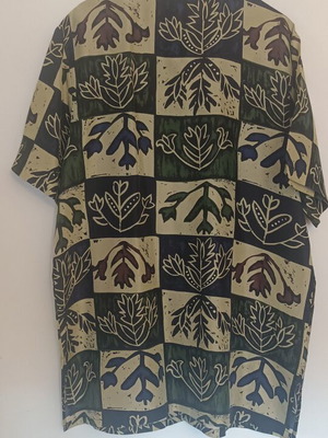 Vintage 100% silk unisex shirt with retro floral block print, size L