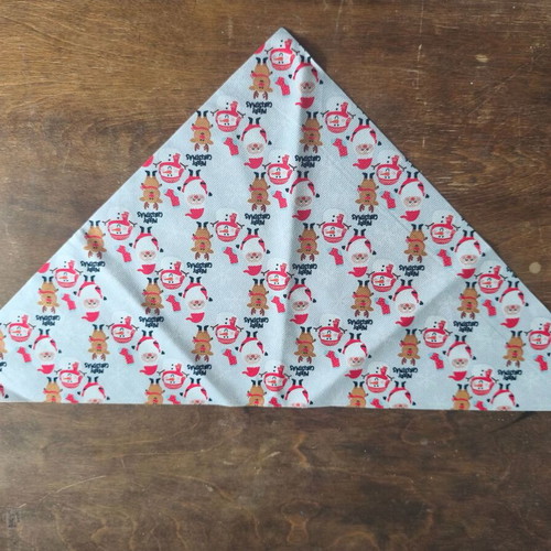 Christmas dog bandanas new, set of 7 pieces