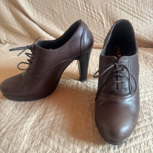 Women's heeled shoes like new, size 37, brown