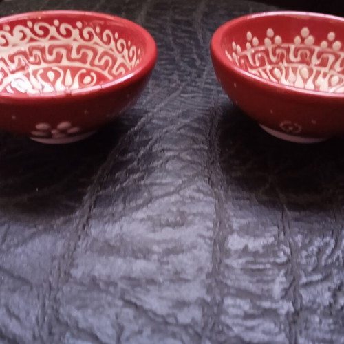 Ceramic bowls like new, set of two, handmade, white and red