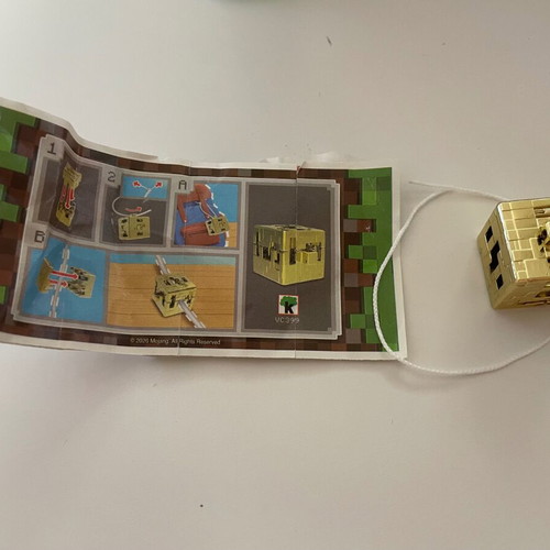 Golden Cube Minecraft Kinder Joy new, ultra rare