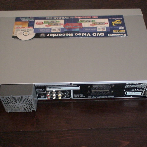 Panasonic DMR-E30EG DVD recorder and player defective, used