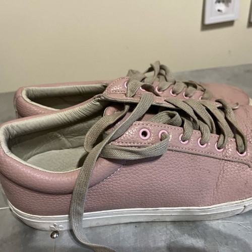 TKMAXX pink sneakers size 42 used in good condition