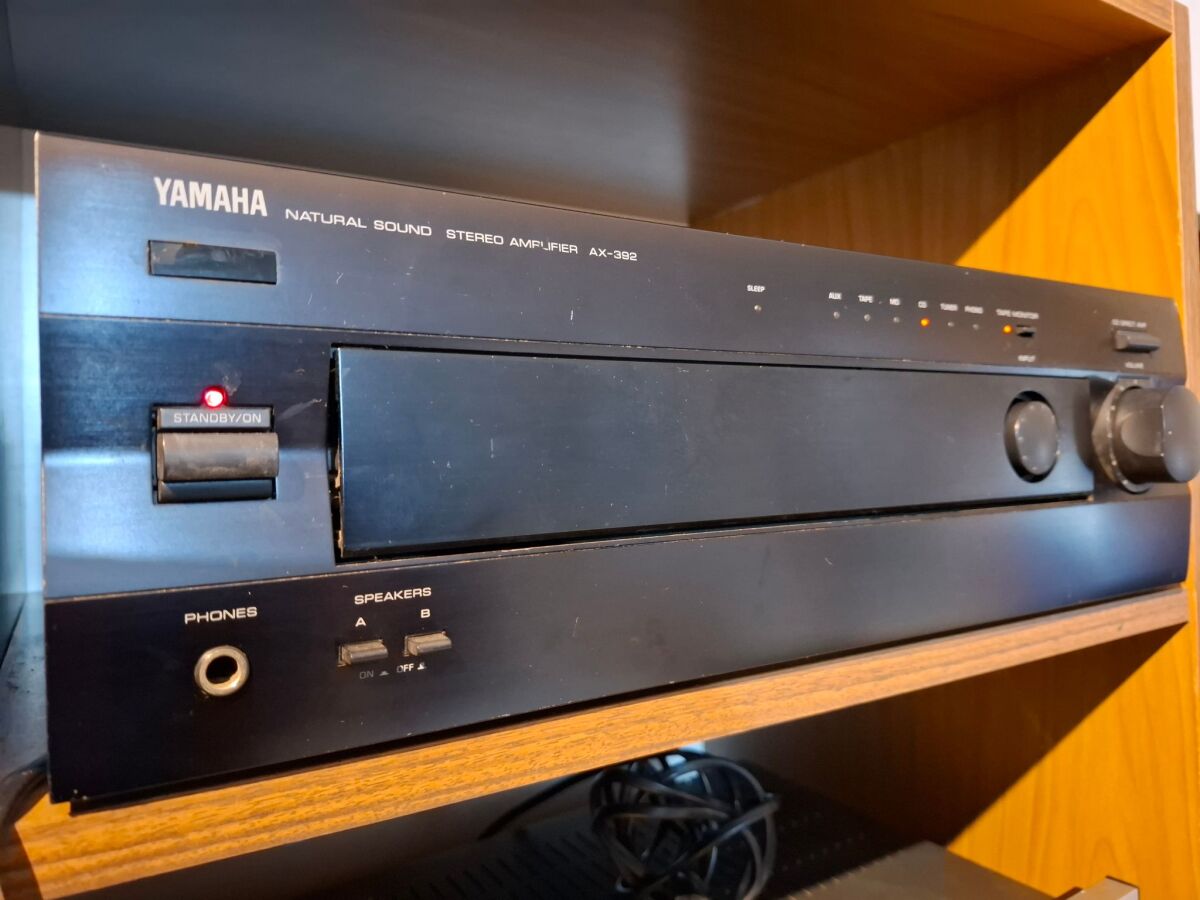 Yamaha AX-392 Natural Sound integrated… - € 110,00 - Vendora.cy