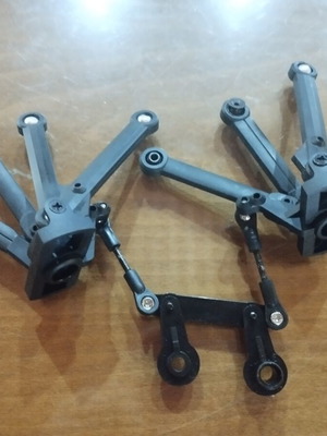 F1 Kyosho RC Nitro 1/8 Steering and Front Suspension System like new