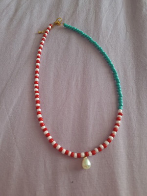 Handmade necklace with pearl and adjustable size, multicolor