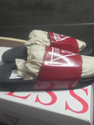 Guess flip flops size 42, new, red