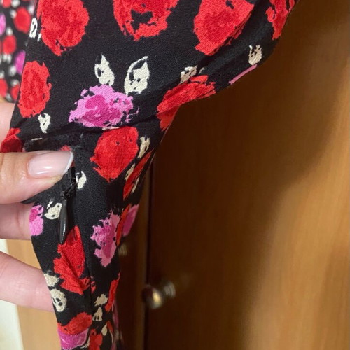 Zara floral dress used, size XL, fuchsia and red print