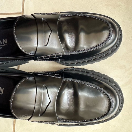 Hogan women's moccasins like new, black, size 39