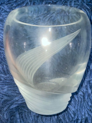 Lenox American crystal vase Windswept like new with handmade cut