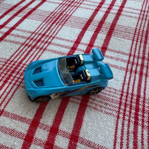 Hot Wheels Blue Convertible Diecast Sports Car "Tantrum" used, 2001