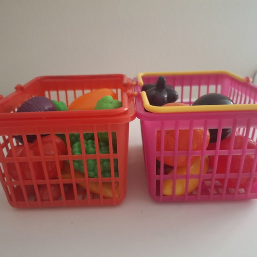 Play Food and Supermarket Items Set like new