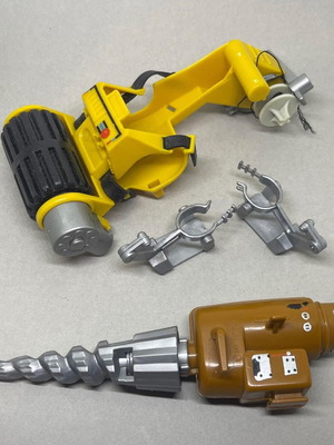 Motu cliff climber set used, incomplete, for display