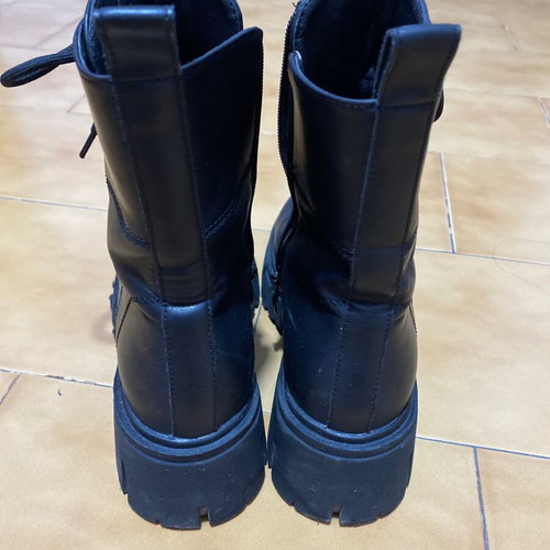 Migato ankle boots like new, black, size 39