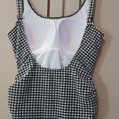 Tezenis one-piece swimsuit Lartz new, size L, black and white