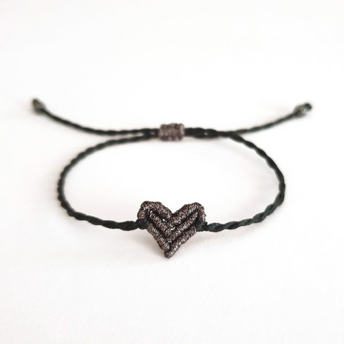 Mini heart macrame bracelet metallic anthracite with hematite stones new