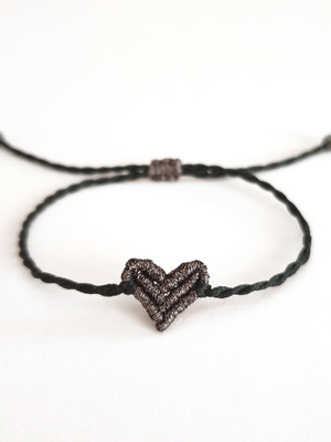 Mini heart macrame bracelet metallic anthracite with hematite stones new