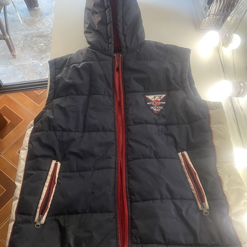 New Kind sleeveless padded vest for boys, size 164 cm, blue and red