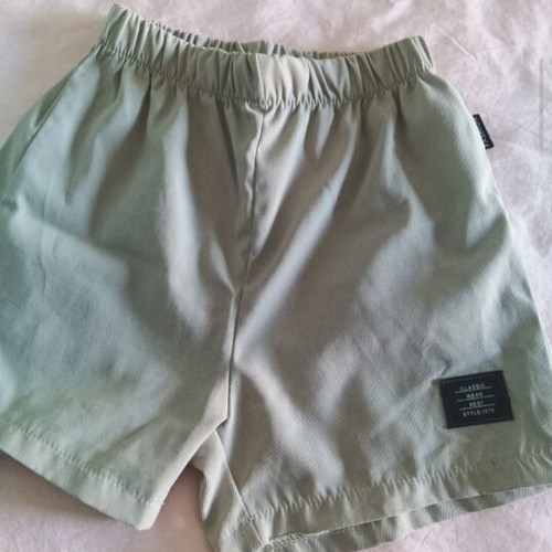 Boys' shorts pack of 3, size 6-7 years, like new