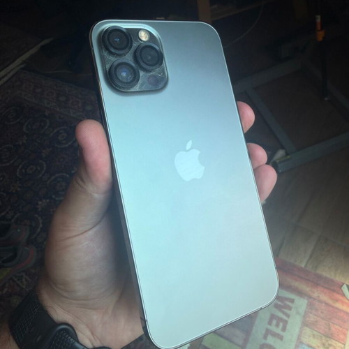 iPhone 12 Pro Max 128GB like new, gray, with cases