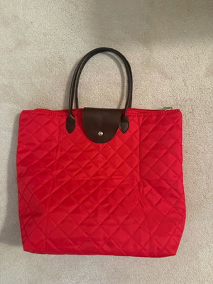 Red shoulder bag new, waterproof with zipper