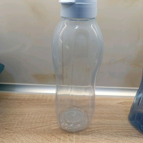 Tupperware bottle 1.5 liters in blue color new
