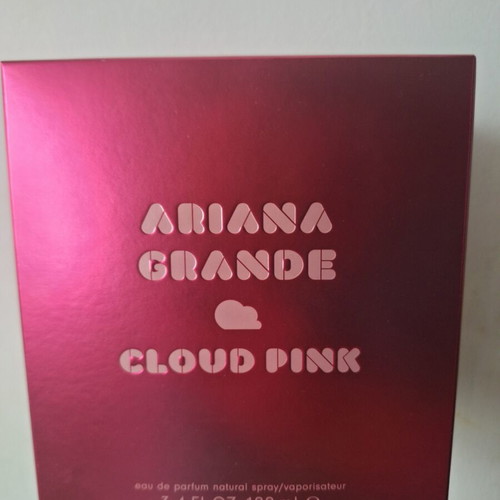 Ariana Grande Cloud Pink 100ml perfume like new