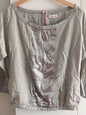Ανοιξιατικο μπλουζακι, size Medium