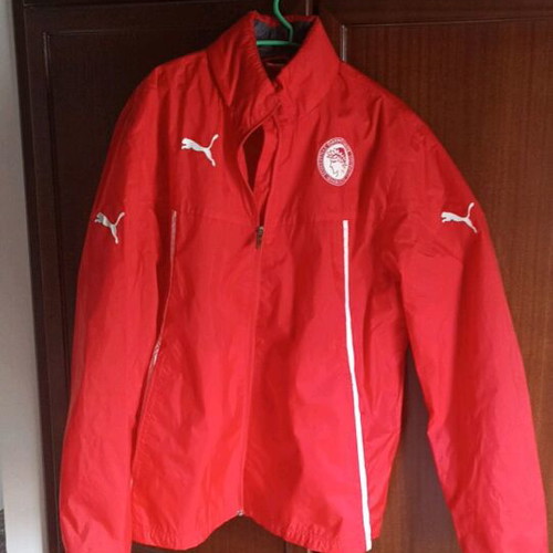 Olympiakos Puma windbreaker waterproof jacket like new, size Large