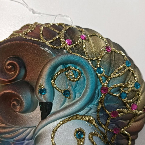 Venetian mask like new with bright colors and unique design